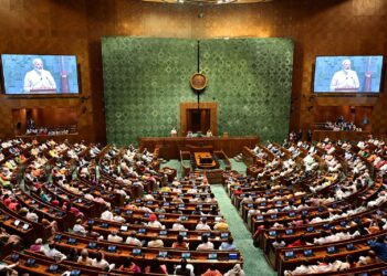 பரபரப்பான சூழலில் நாடாளுமன்ற மழைக்கால கூட்டத்தொடர் ஜூலை 21ஆம் தேதி கூடுகிறது!