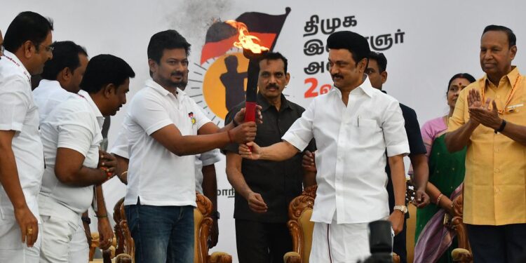 திமுக இளைஞரணி சார்பில் அறிவுத் திருவிழா