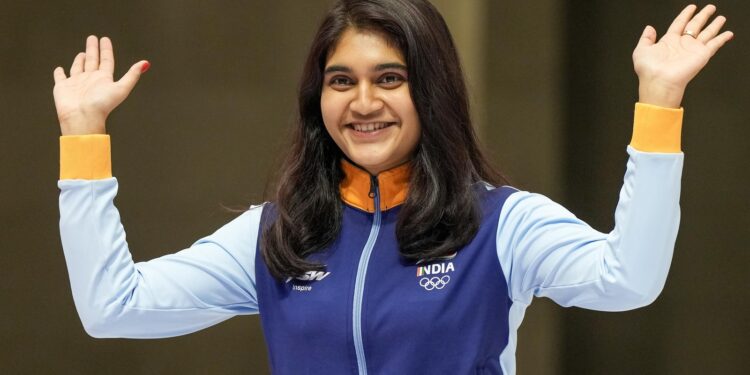 உலக சாம்பியன்ஷிப் துப்பாக்கிச் சுடுதல் : வெண்கலம் வென்றார் ஈஷா சிங்