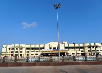 கோரிக்கைகளை வலியுறுத்தி நில அளவையர்கள் போராட்டம்