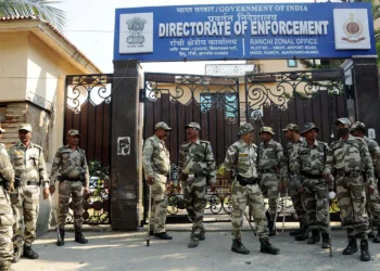 10 இடங்களில் அமலாக்கத்துறை திடீர் சோதன்