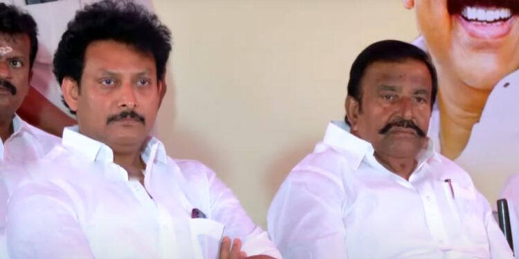 அமைச்சர்கள் வீட்டில் வெடிகுண்டு நிபுணர்கள் சோதனை