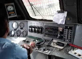 ரயில் ஓட்டுனர்கள் உண்ணாவிரத போராட்டம்